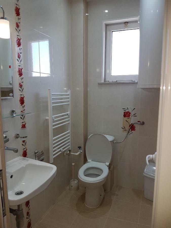 Family Hotel Zhelkovi - Olympia Kharmanli エクステリア 写真